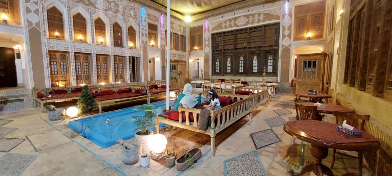 Malek-O Tojar Traditional Hotel Of Yazd