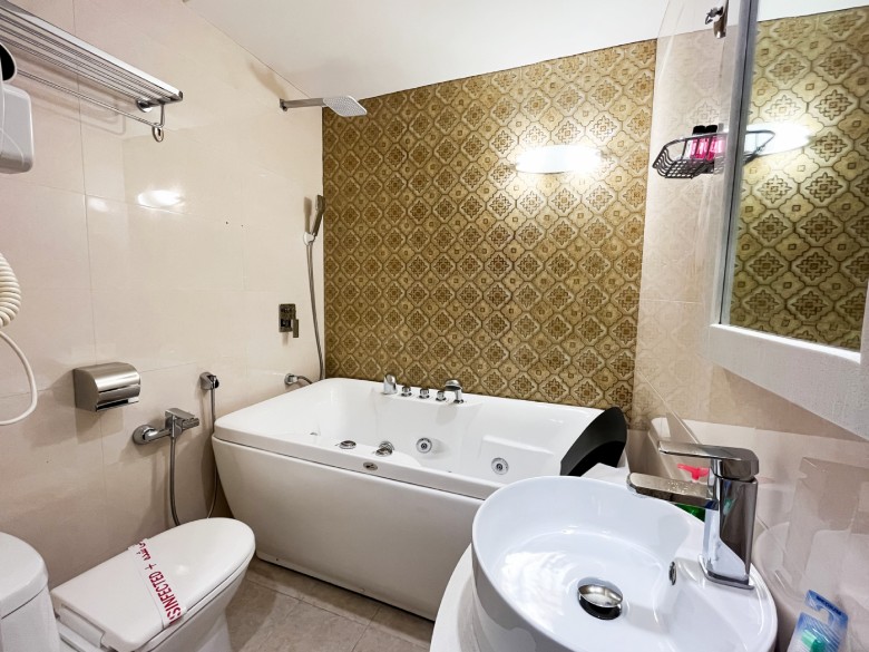 Almas Novin Hotel: Your Elegant Stay In Mashhad 7 Rooms Amenities Of Almas Novin Hotel