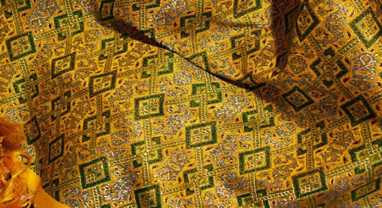 Yazd'S Traditional Crafts: Masterpieces Of Handicraft 3 Silk Weaving (Zarbaf)