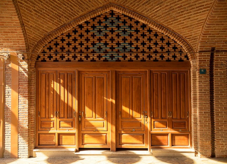 Architecture Of Oudlajan Neighborhood In Tehran