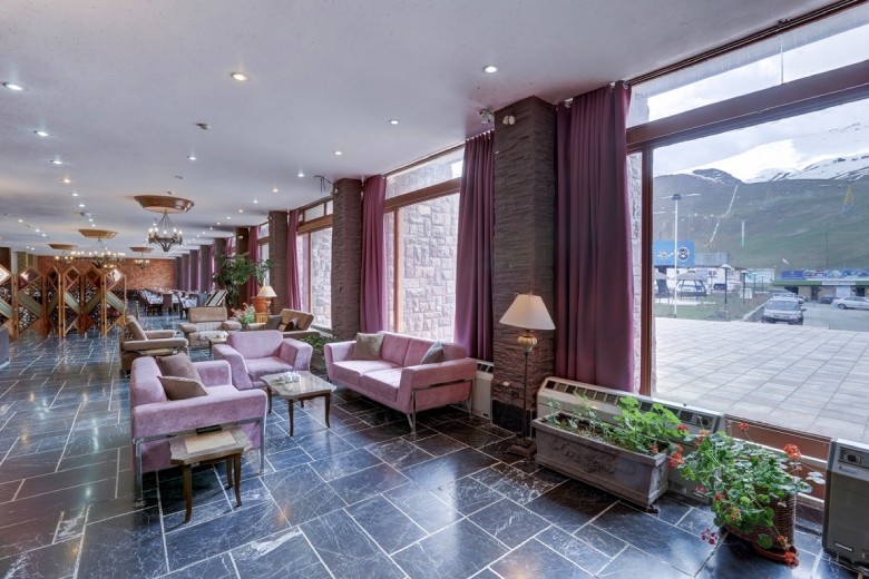 Best Ski Hotels Near Tehran: Stay &Amp; Play 5 Dizin Hotel