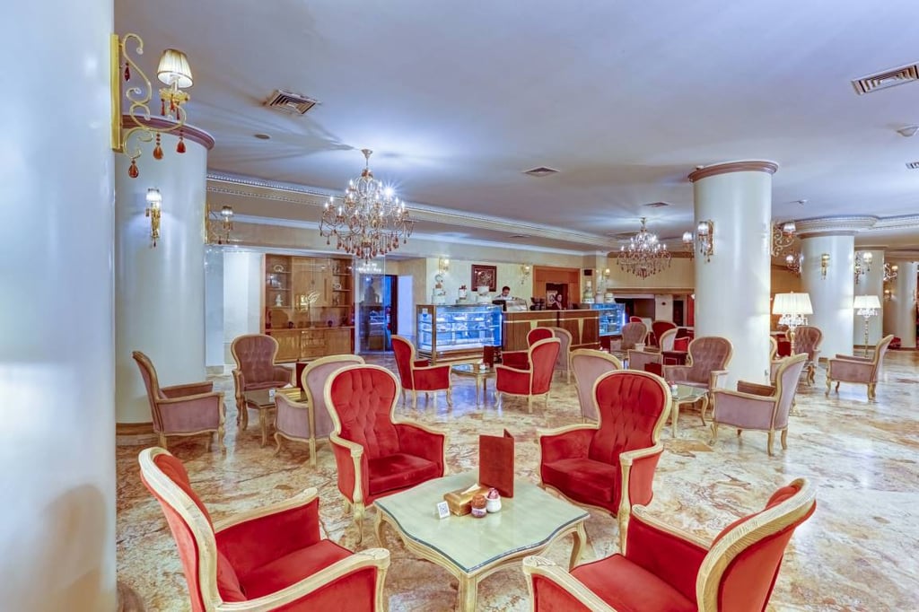 Golden Palace (Ghasr Talaee) Hotel In Mashhad