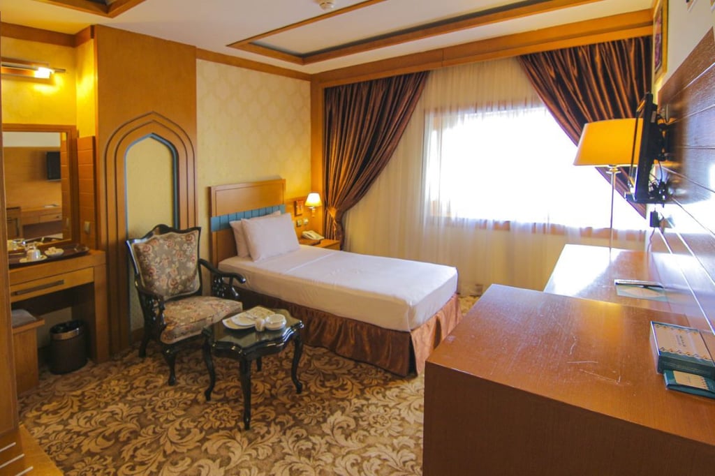 Madinah Al Reza Hotel Mashhad