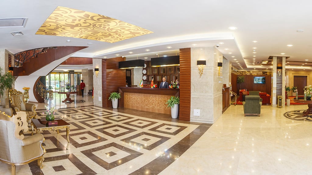 Parsis Hotel In Mashhad