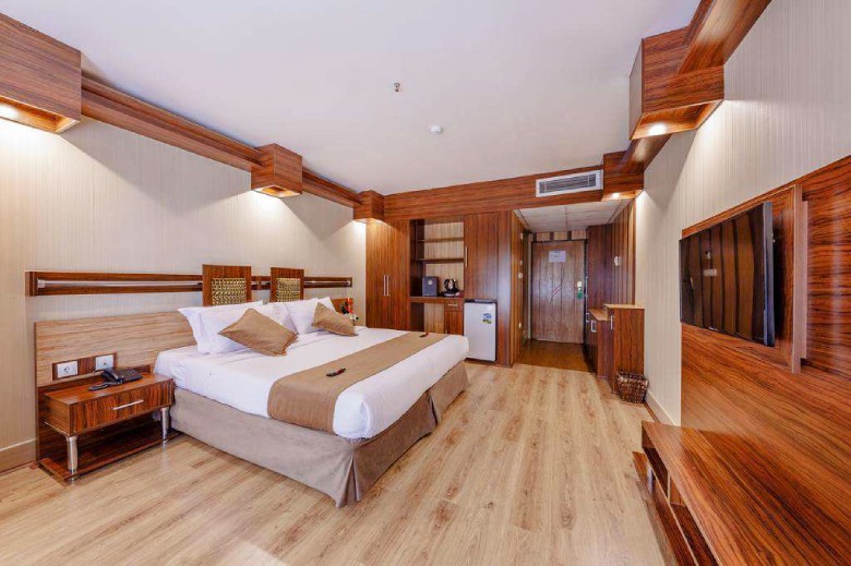 Safir Hotel Isfahan: A Blend Of Comfort And Culture 4 Range Of Safir Hotel Guest Rooms