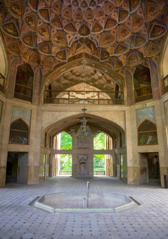 Hasht Behesht Palace: Isfahan'S Slice Of Paradise 9 Visiting Hasht Behesht Palace In Isfahan