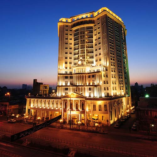 Golden Palace Hotel - Luxury Near The Shrine