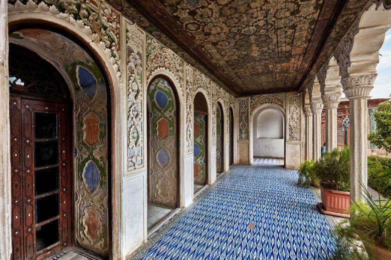 Zinat Al-Molk House: A Museum Encased In History 3 Architecture Of Zinat Al-Molk House'S Entrance