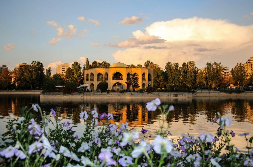 El Goli Park: A Tabriz Icon For Visitors 3 El Goli Park A Tabriz Icon For Visitors