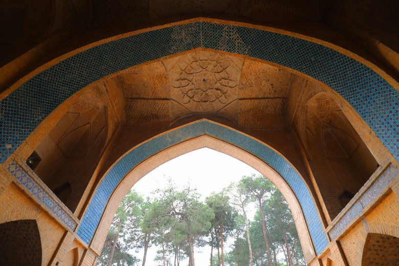 Menar Jonban: Witness The Marvel Of Shaking Minarets 6 Interior Of Menar Jonban Building