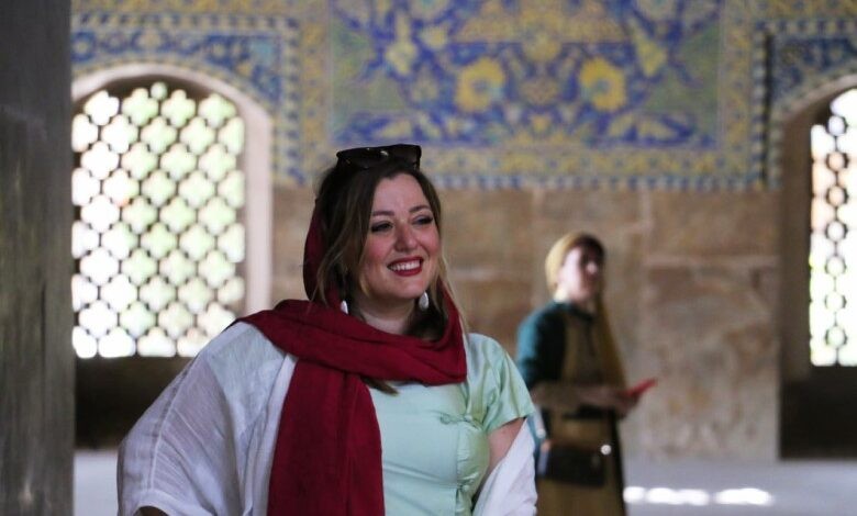 Tailor-Made Vacations In Iran: Discover The Wonders Of Persia 2 Tailor-Made Vacations In Iran With Surfiran