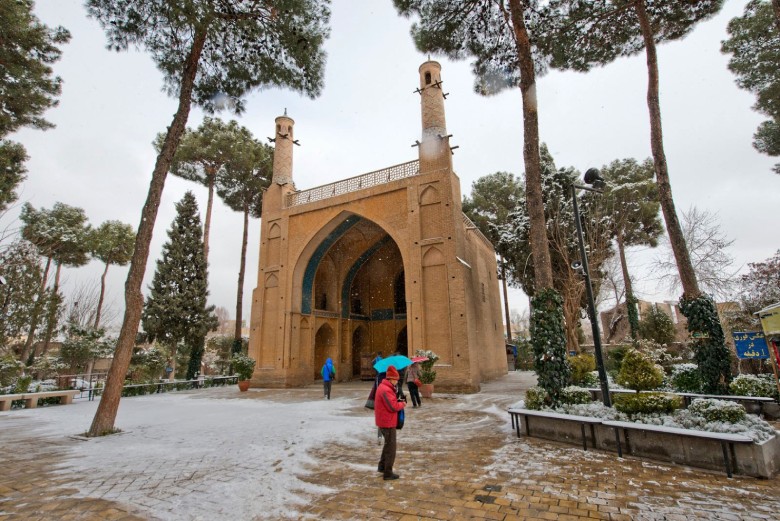 Menar Jonban: Witness The Marvel Of Shaking Minarets 7 Visiting Menar Jonban In Isfahan, Iran