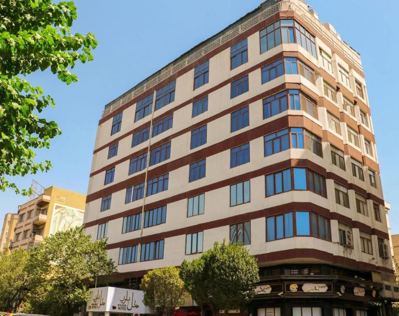 Affordable Luxury Hotels In Tehran For Budget Travelers 8 Firouzeh Heritage Hostel Provides Clean, Affordable Rooms Near Ferdowsi Square, With Easy Access To Tehran’s Grand Bazaar And The National Jewelry Museum—Perfect For Budget-Conscious Travelers Seeking One Of The Top Hotels In Tehran For An Economical Stay.