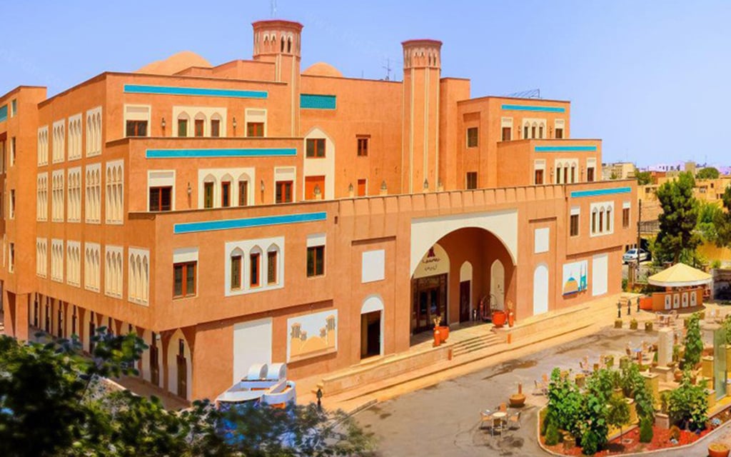 Safaieh Hotel Yazd Yadman