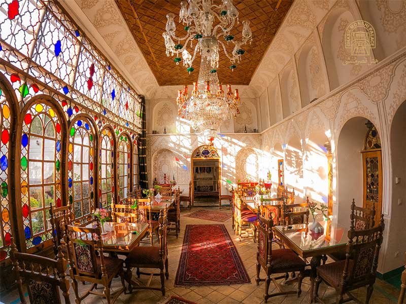 Ghasr Monshi Hotel