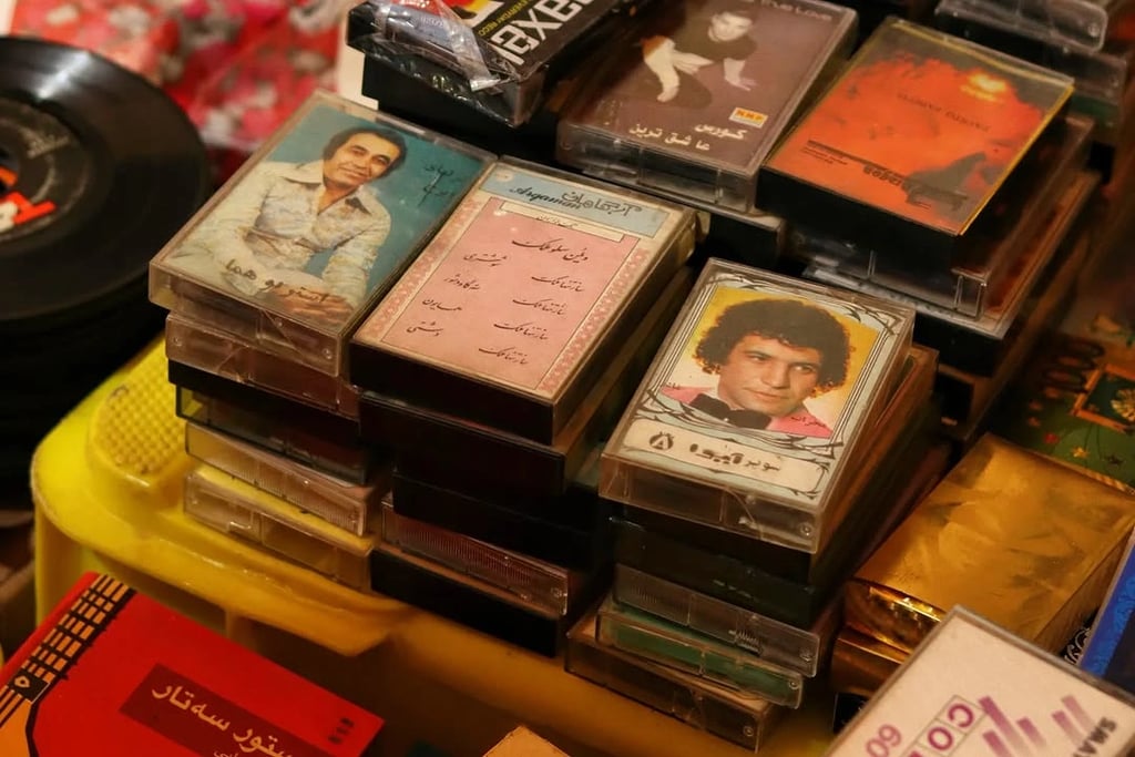 Nostalgic Treasures At Jomeh Bazaar