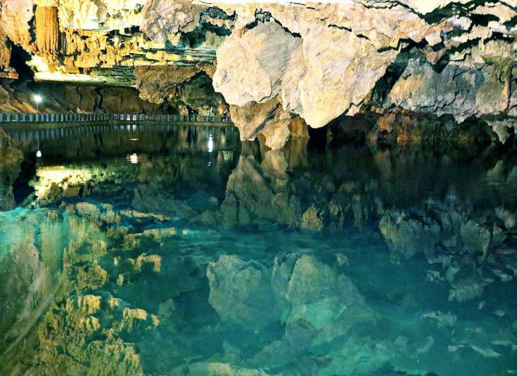 Quri Qaleh Cave: A Trip To The Center Of The Earth 7 Quri Qaleh Cave A Heritage To Preserve