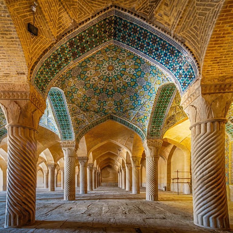 Shiraz Travel Guide