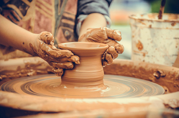 Pottery-experience-in-Tehran