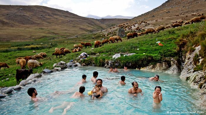 Sareyn hot springs