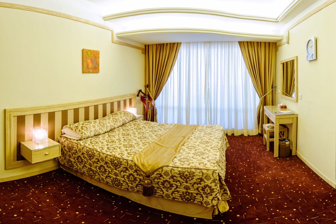 Amirkabir Hotel Arak