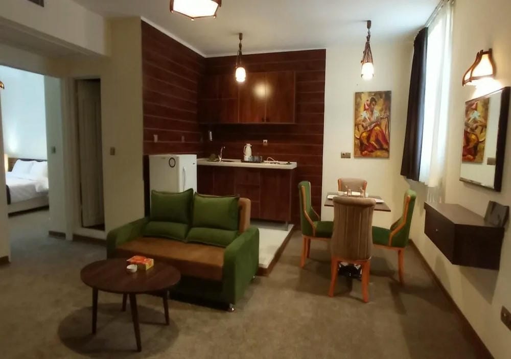 Hiva Apartment Hotel Kerman