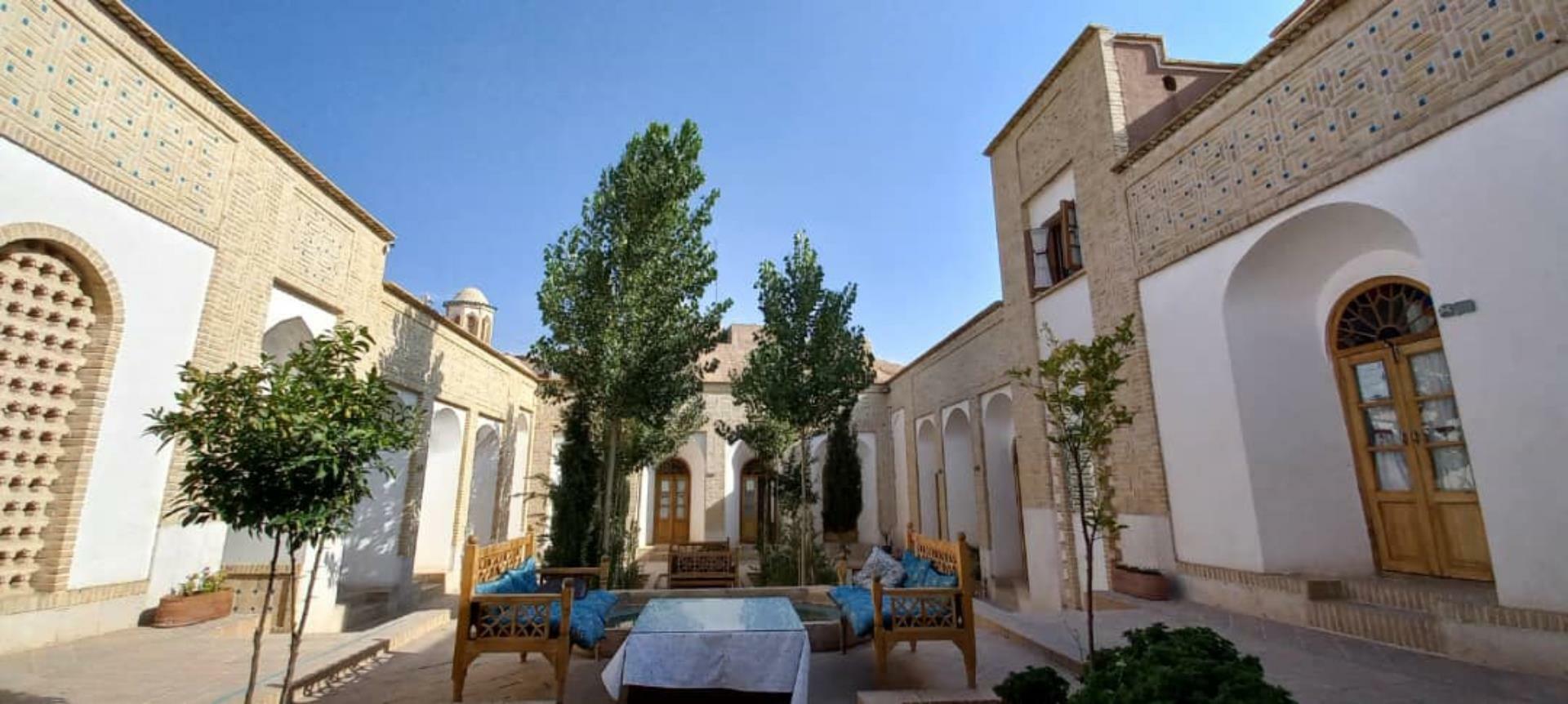 Kelias Traditional Residence Kerman