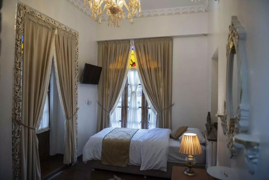 Traditional Boutique Hotel Kermanshah		