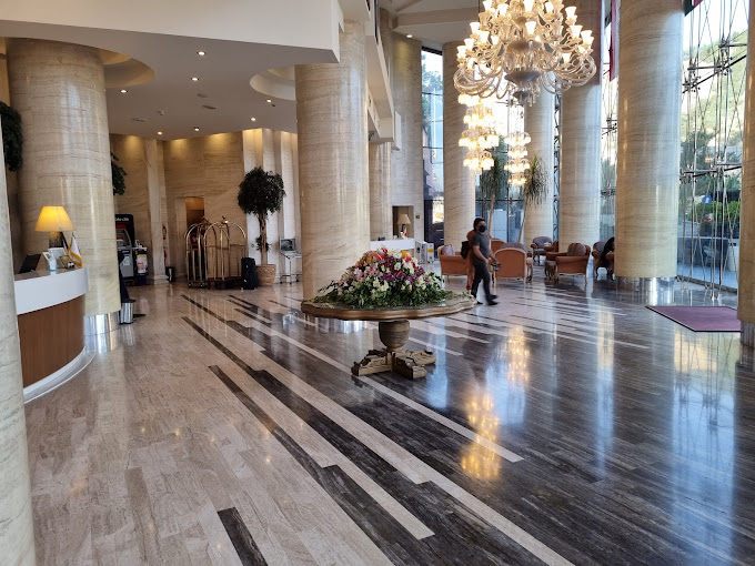 Grand hotel in Shiraz