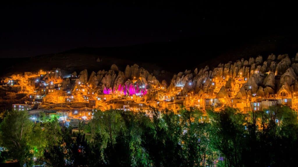 Kandovan Village