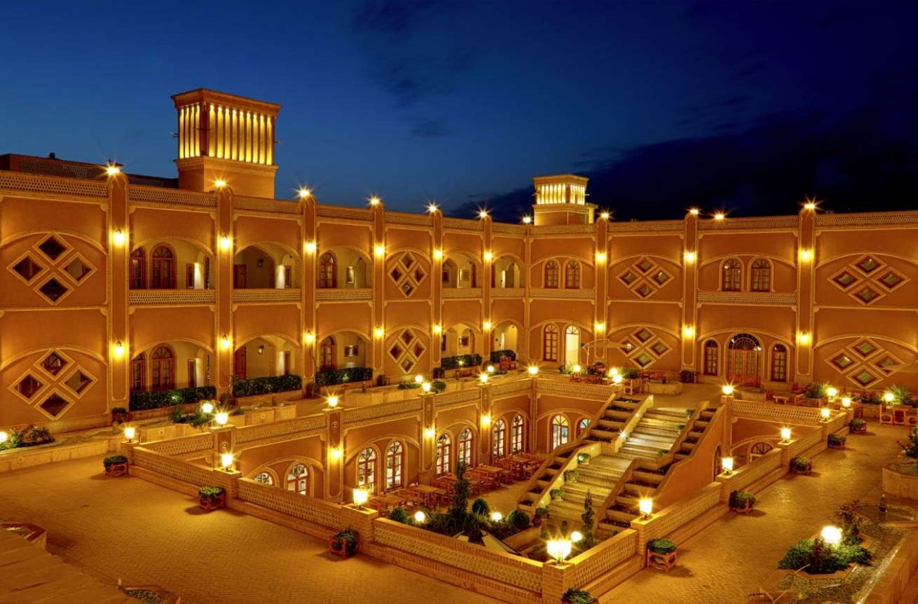 Top Hotels In Yazd For A Memorable Stay