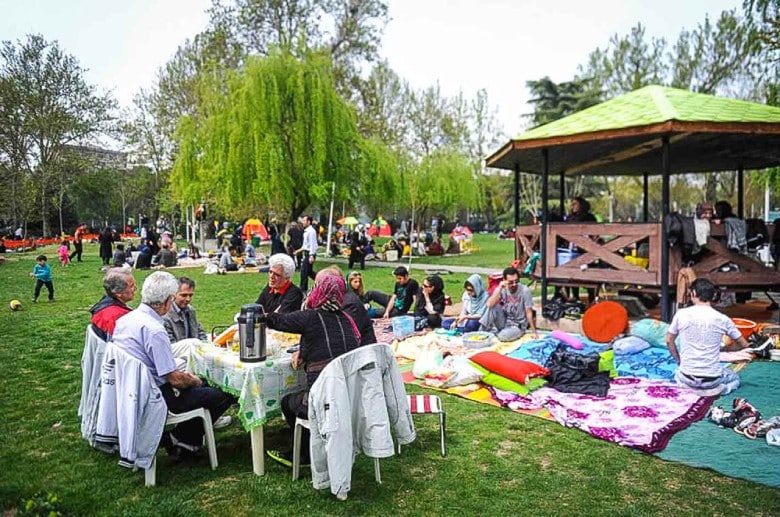 Sizdah Be Dar Picnic