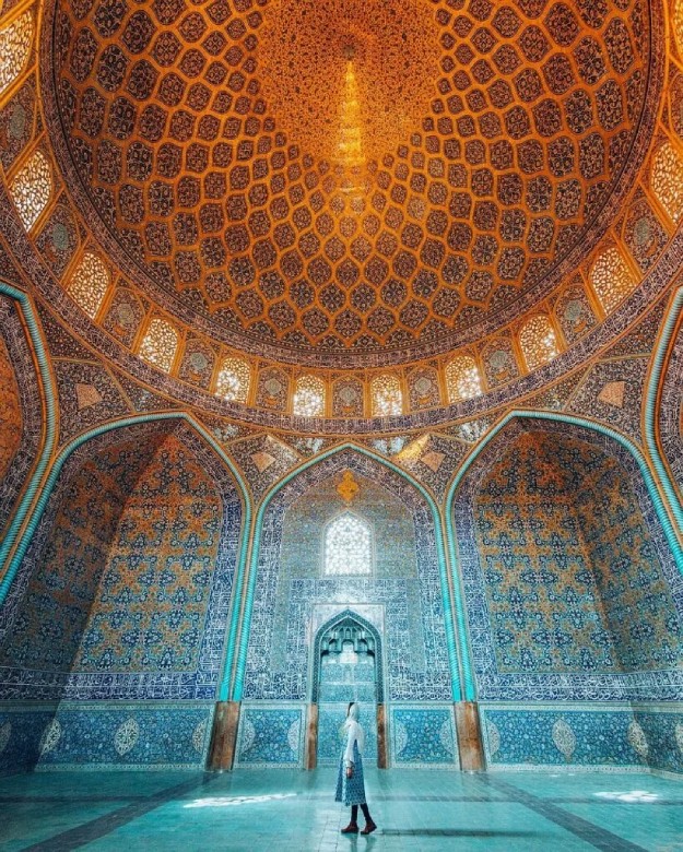 Beauty Of Sheikh Lotfollah Mosque Tile Work