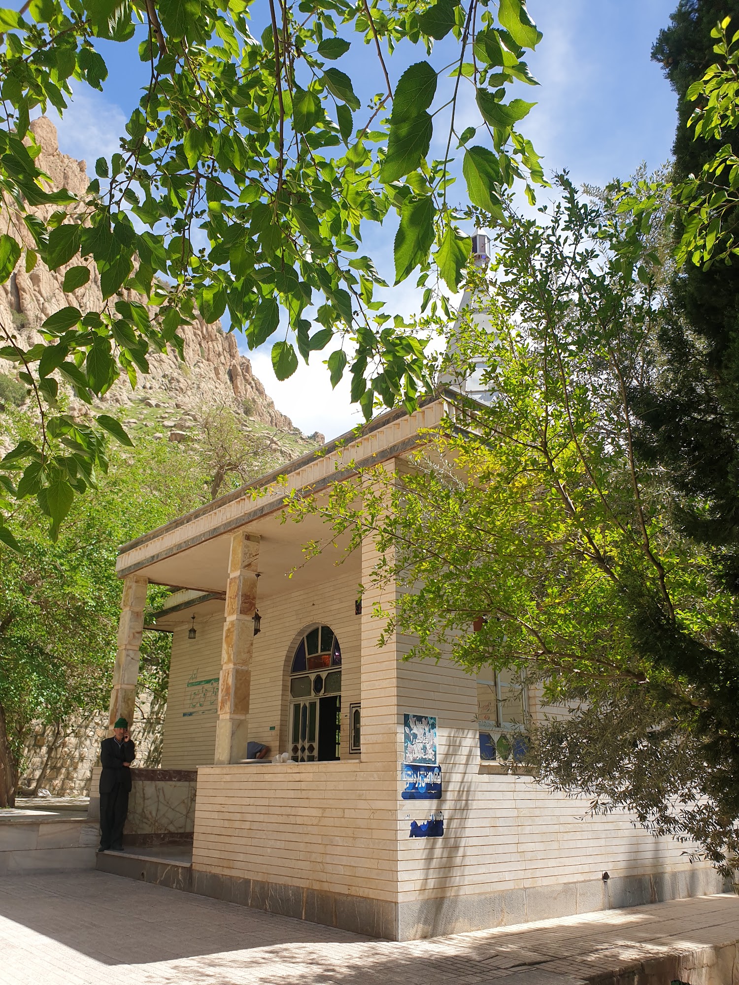 Baba Yadegar Shrine In Kermanshah: Spiritual Retreat In Kermanshah