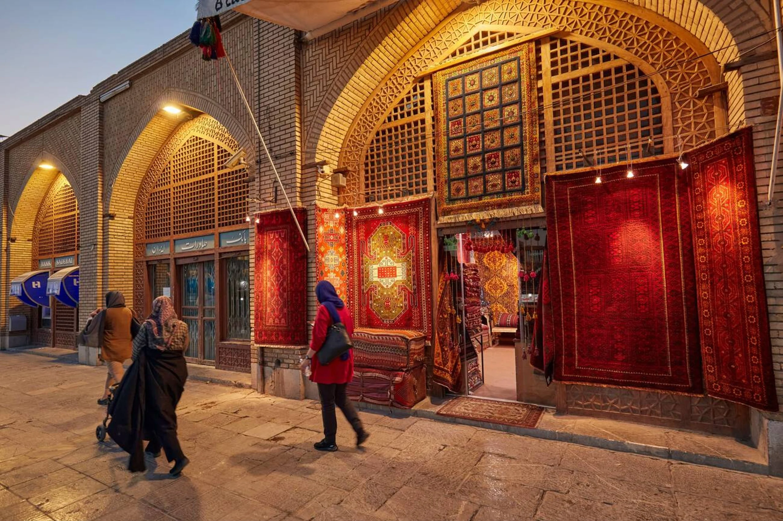 Handmade Persian Carpets In Naqsh E Jahan Square