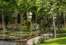 Negarestan Garden With Pond And Fountain In Teheran, Iran