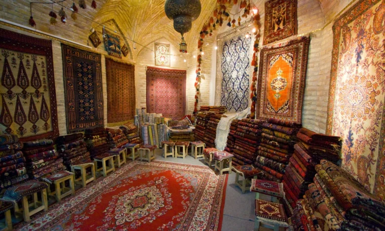 Persian Carpet Shop In Bazaar E Bozorg In Esfahan Iran