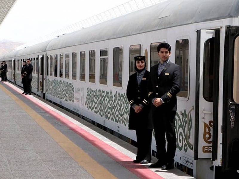 Mahan Bus Train