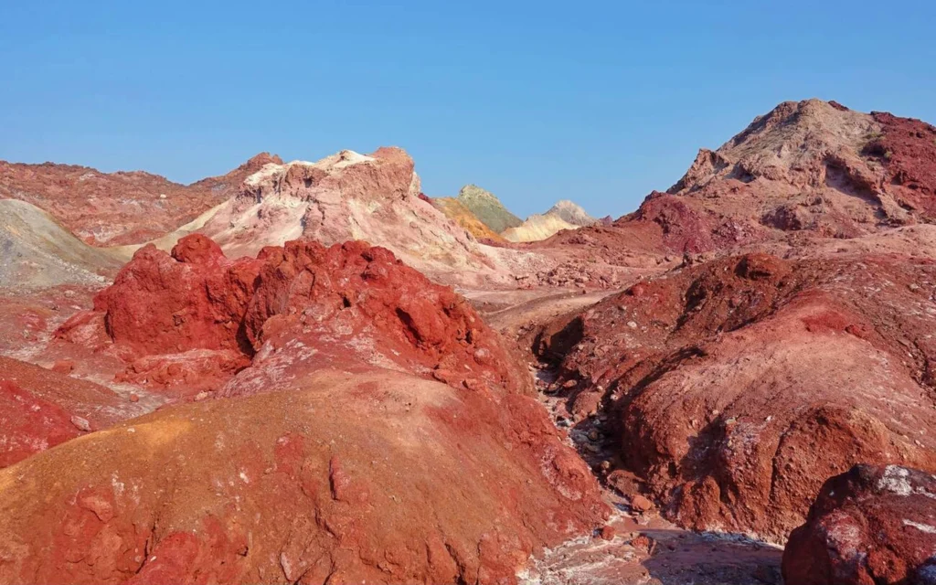 Colors Of The Rainbow Valley, Hormoz Island