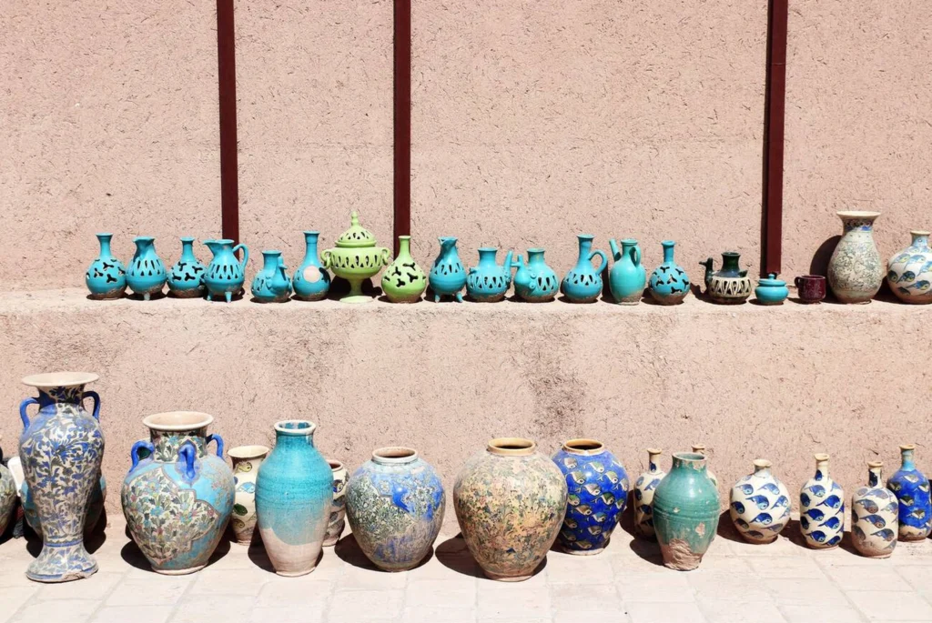 Earthen Elegance Pottery Of Tehran
