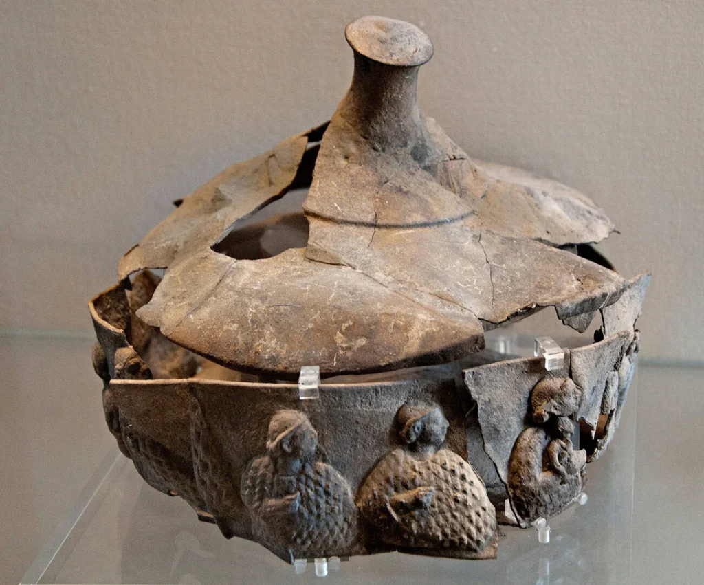 Susa Pottery From Sumerian Dynasties