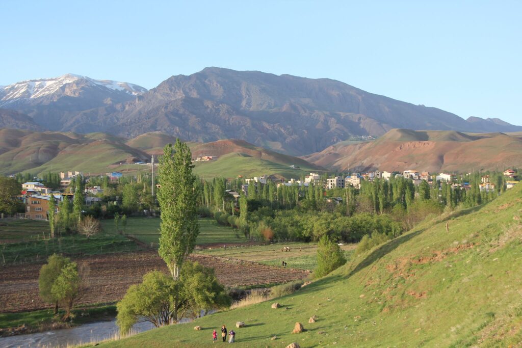 Taleghan Lake
